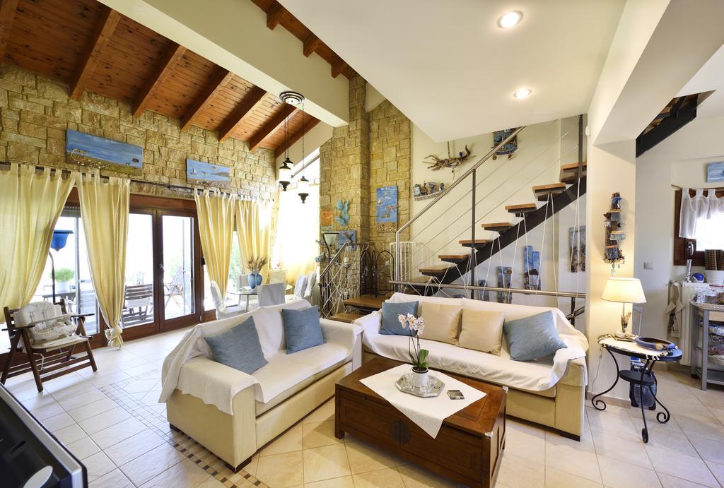 Beautiful Sani Villa Экстерьер фото